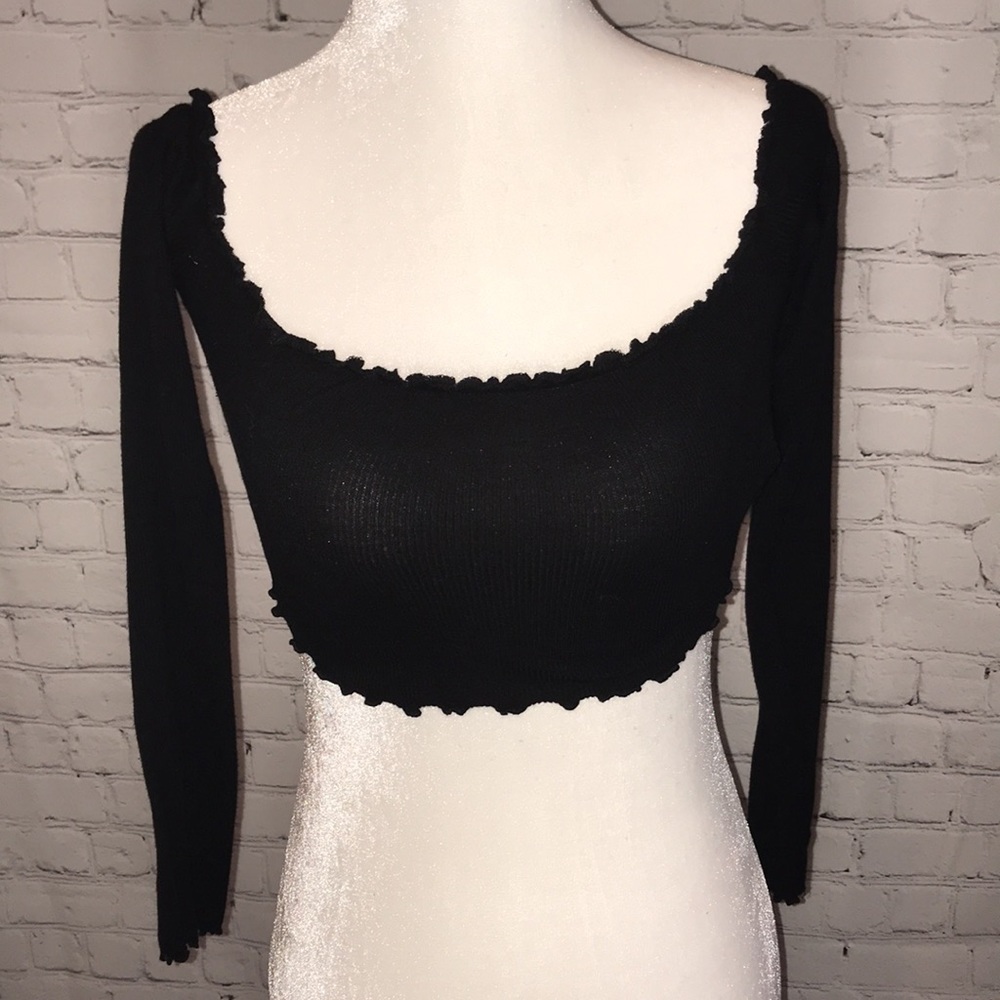 Black Off The Shoulder Long Sleeve Crop Top Size Medium